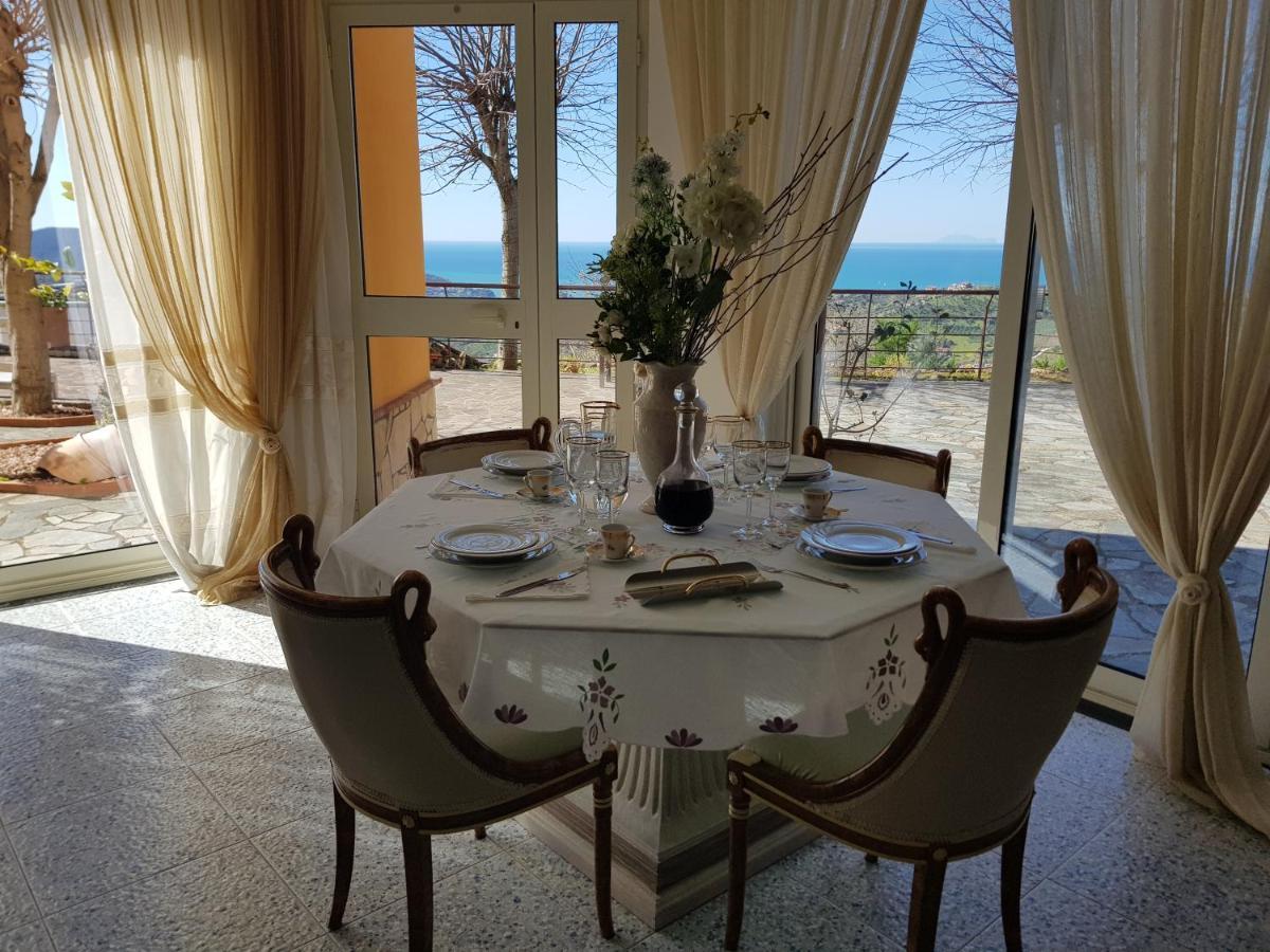 B&B Il Giardino Di Armida Ogliastro Cilento Exterior foto